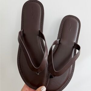 Universal Thread Brown Sandals